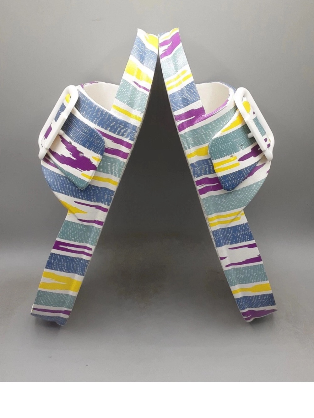 New in Box Zodiac Striped Slide Sandals size 10 in Yellow, Purple, Teal and Blue